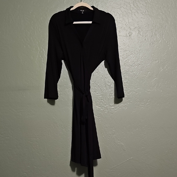 Elegant Black Long Sleeve Dress - Picture 2 of 8